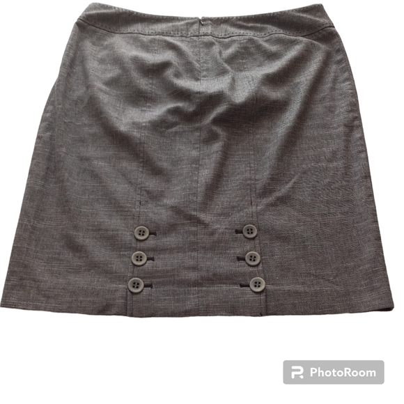 Lane Bryant size 18 linen blend knee length skirt back zip with button d… - Picture 2 of 8